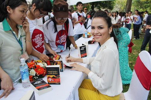 Diễm Hương,Hoa hậu Diễm Hương