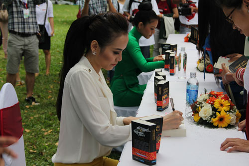 Diễm Hương,Hoa hậu Diễm Hương