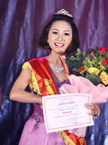Nữ sinh thanh lịch khoa Luật,Nữ sinh