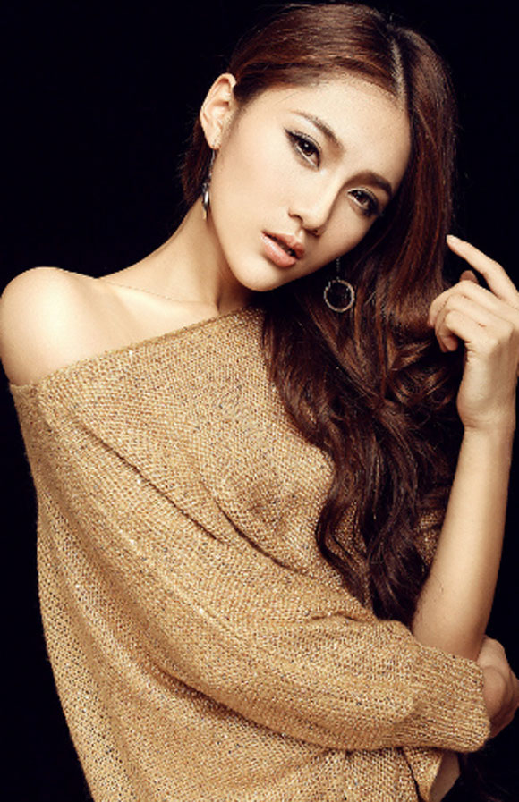 Vương Hi Nhiên,Hoa khôi,ảnh sao