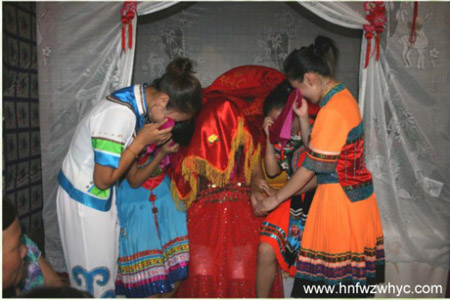 Chuyện lạ,chuyện lạ thế giới,phi thường,kỳ quặc,nghi lễ,khóc trong đám cưới