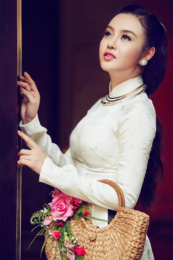 Julia Hồ,Hoa hậu người Việt hoàn cầu