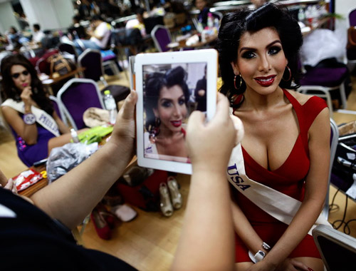hoa hậu chuyến giới,Miss International Queen 2012,Kevin Balot