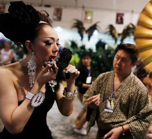 hoa hậu chuyến giới,Miss International Queen 2012,Kevin Balot