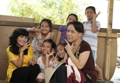 Phương thanh,phim việt,nhà có 5 nàng tiên,hoài linh