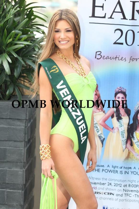 Á hậu hoàng anh,á hậu việt nam 2012,Hoa hậu Trái đất 2012,Miss Earth2012