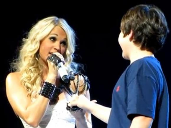 Katy Perry,Carrie Underwood,Quách Ngọc Ngoan,Đàm Vĩnh Hưng,Thanh Thảo,đan trường