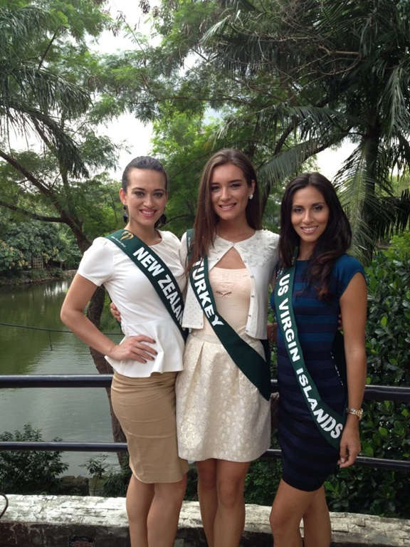 Á hậu hoàng anh,á hậu việt nam 2012,Hoa hậu Trái đất 2012,Miss Earth2012