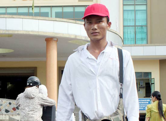 Nguyễn Thảo Ngọc,thủ khoa kép,Lê Đức Duẩn,thủ khoa nghèo,ĐH Dược Hà Nội,thí sinh đạp xe 300km đi thi,Lê Đức Thuận