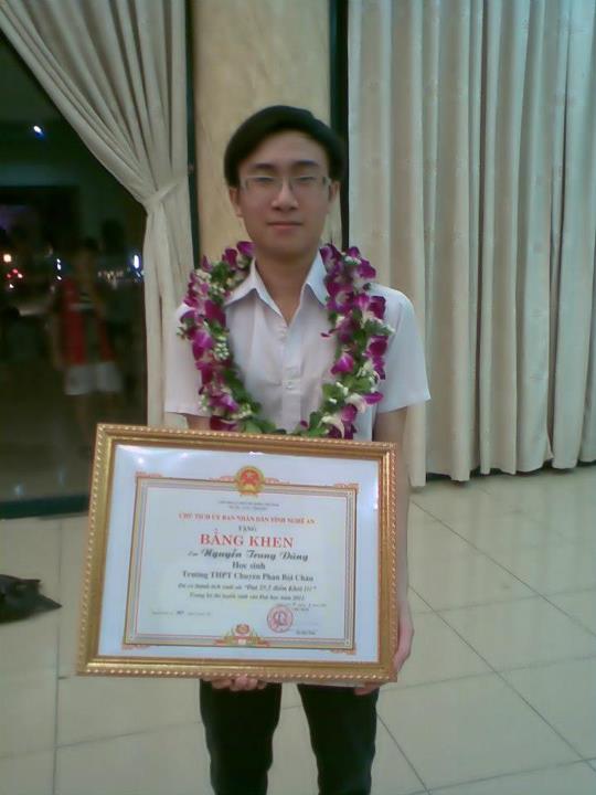 Nguyễn Thảo Ngọc,thủ khoa kép,Lê Đức Duẩn,thủ khoa nghèo,ĐH Dược Hà Nội,thí sinh đạp xe 300km đi thi,Lê Đức Thuận