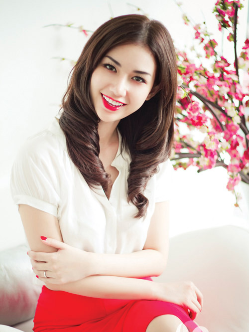 Hot girl,Quỳnh Chi,Huyền Trang,Yến Korea,Diệp Bảo Ngọc