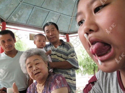 Chuyện lạ,chuyện lạ thế giới,phi thường,kỳ quặc,chiếc lưỡi kỳ lạ