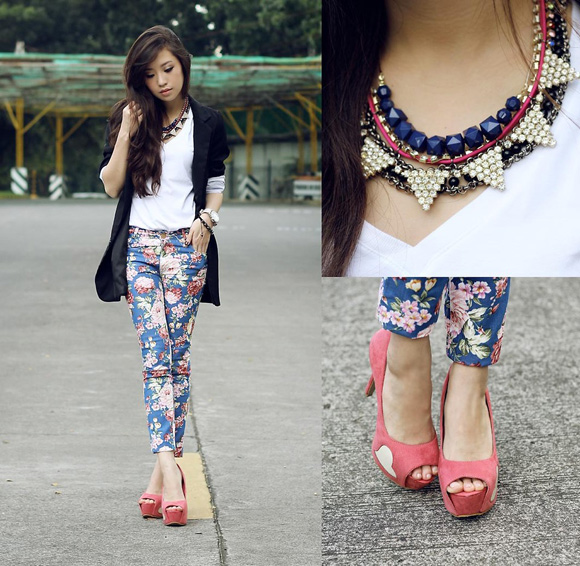 Kryzuy,Jenifer W,Lookbook