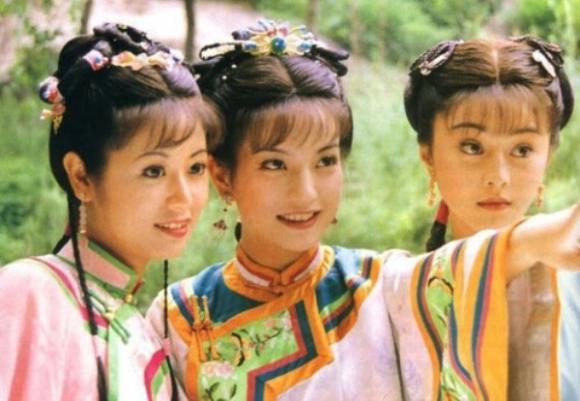 Hoàn Châu Cách Cách,Quỳnh Dao