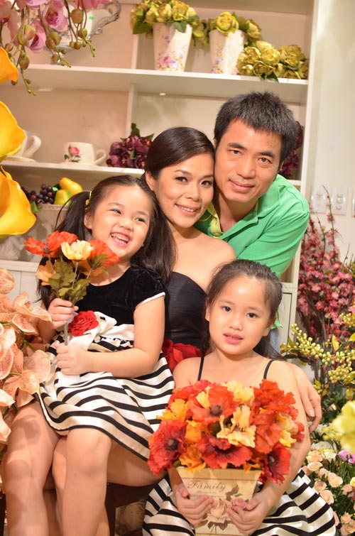 Sao việt,khoe của,lý nhã kỳ,vy oanh,mỹ lệ