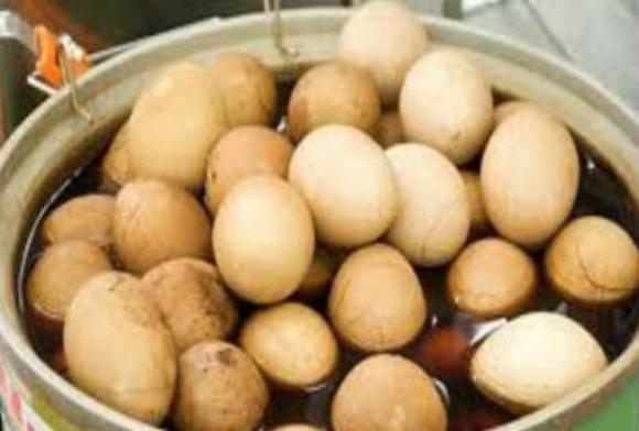 rượu ngâm,trứng thối,cường dương,độc dược,chuyện ấy
