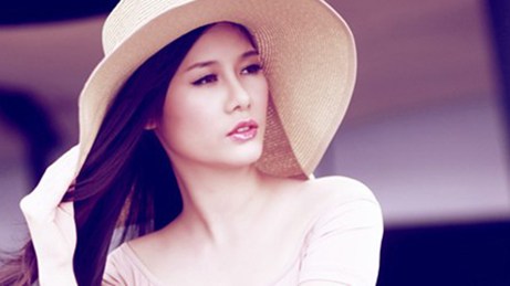 Michiyo Phạm Ngà,Michiyo Phạm Ngà yêu gay