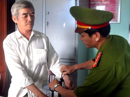 Bạo hành,Con nuôi,hành hung,tin tức