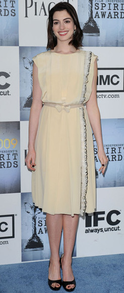 Anne Hathaway,Hấp dẫn,trẻ trung,thông minh,gợi cảm,thời trang,diễn viên