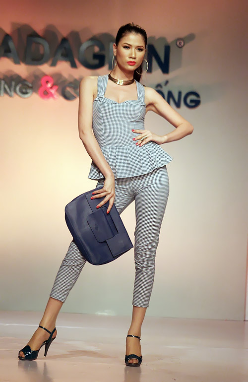 Hồng Quế,siêu mẫu,người mẫu,xinh đẹp,gợi cảm,gương mặt sáng giá