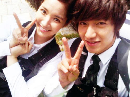showbiz,Park Min Young,Lee Min Ho,Công Vinh,Thủy Tiên,Cường đô la,Hồ Ngọc Hà 