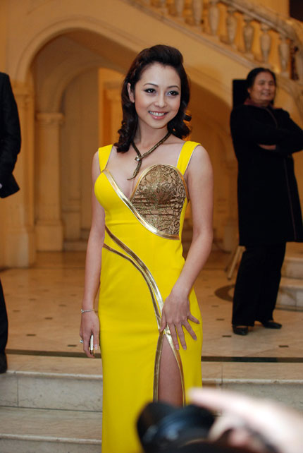 Jennifer Phạm,gợi cảm,người đẹp,xinh đẹp,vòng một quyế rũ