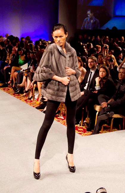 Hà Anh,xin lỗi,Vietnam's Next Top Model,scandal,ban tổ chức,Quỳnh Trang 