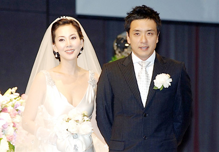 Sao hàn,kết hôn,showbiz Hàn,Jang Dong Gun,Go So Young,Kim Hee Sun,Park Joo Young