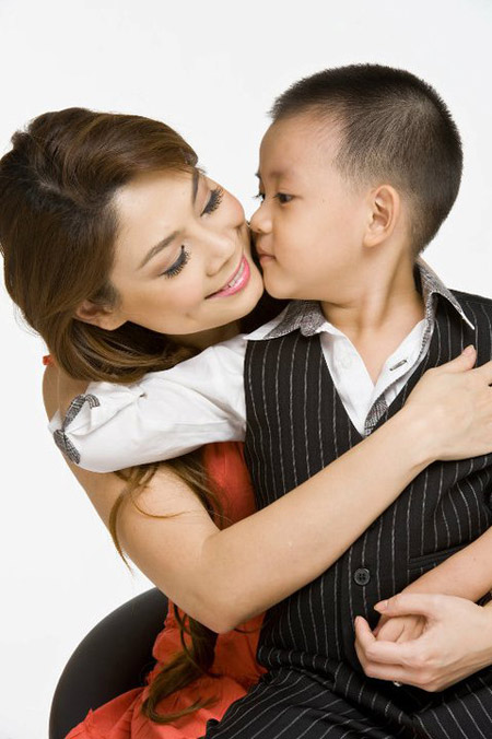 Vbiz,ca sĩ,Hồ Quỳnh Hương,Hà Dũng,Ngọc Trinh,Vũ Khắc Tiệp,lật tẩy