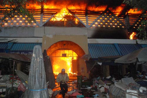chợ Quảng Ngãi,hỏa hoạn,tiểu thương,bốc cháy,tin tức