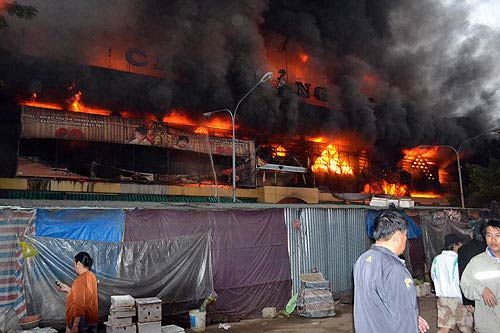 chợ Quảng Ngãi,hỏa hoạn,tiểu thương,bốc cháy,tin tức