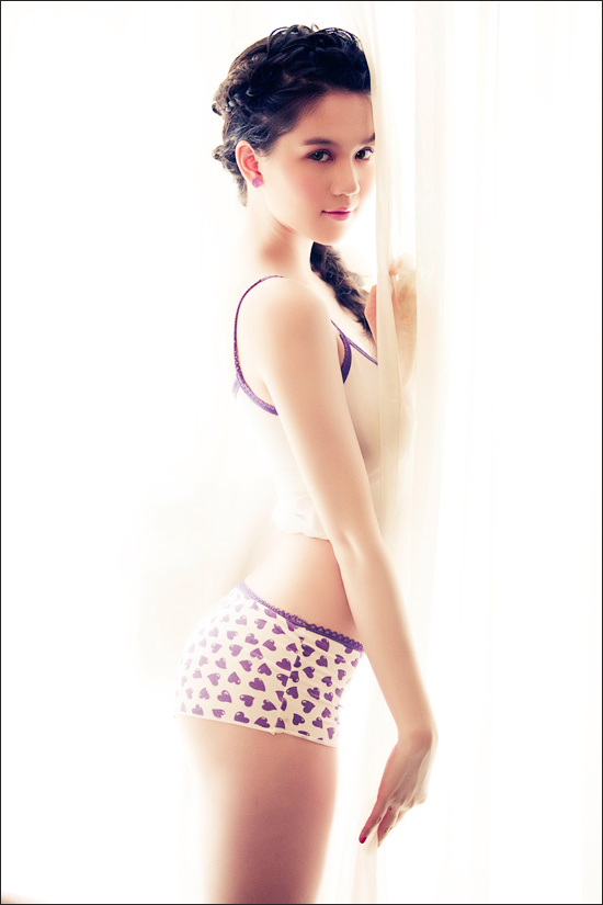 Ngọc Trinh,khoe nội y,dáng ngọc,người đẹp,xinh đẹp,nữ hoàng đồ lót,gợi cảm