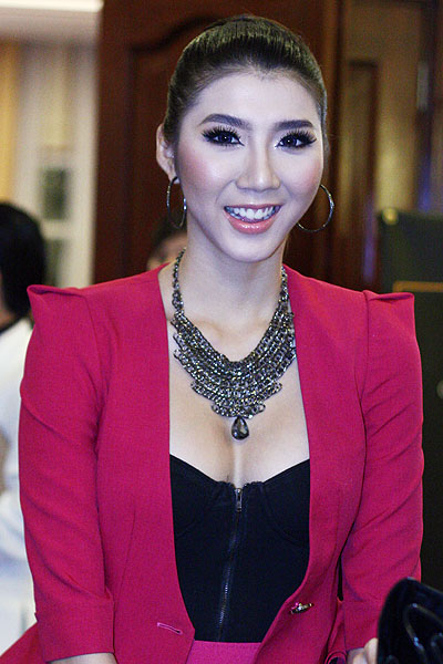 Ngọc Quyên,gợi cảm,sexy,nổi loạn