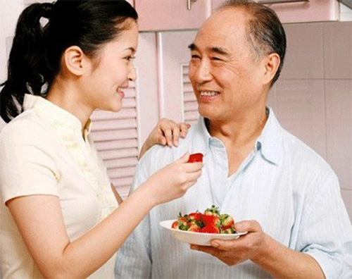 Bố chồng,con dâu,bí mật,con riêng