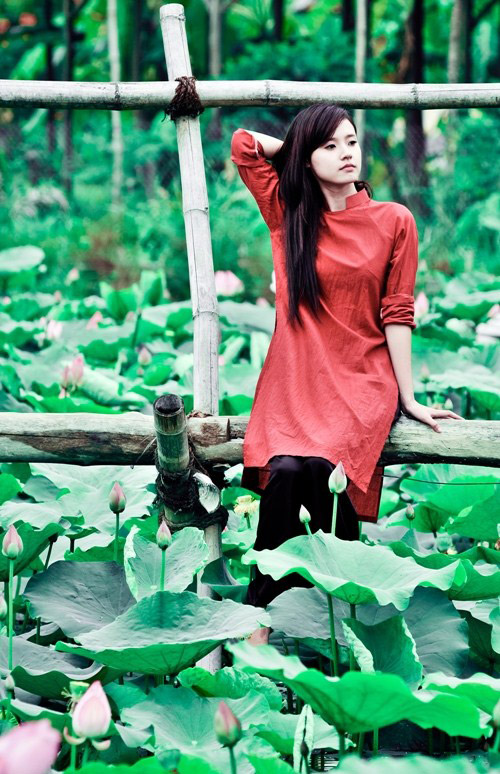 Hot girl,midu,áo dài