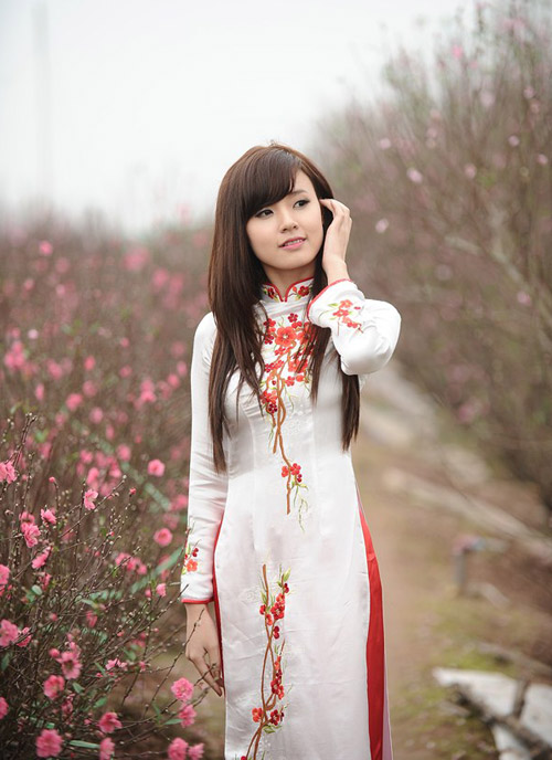 Hot girl,midu,áo dài