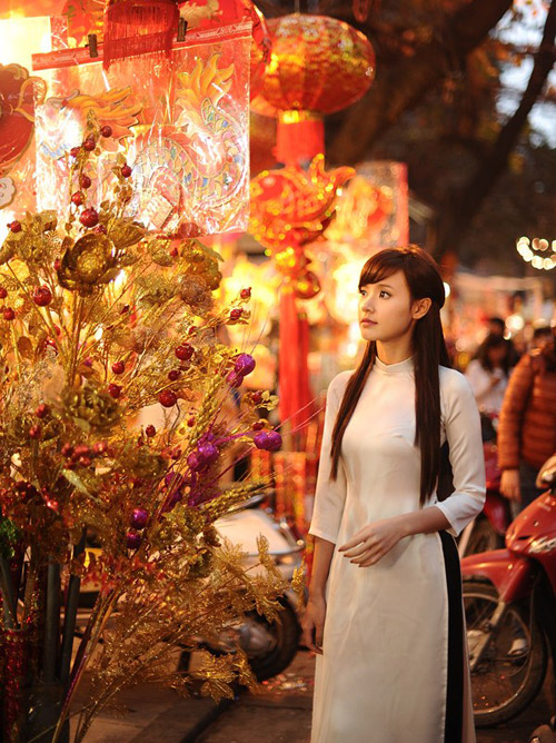 Hot girl,midu,áo dài
