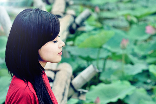 Hot girl,midu,áo dài