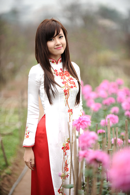 Hot girl,midu,áo dài