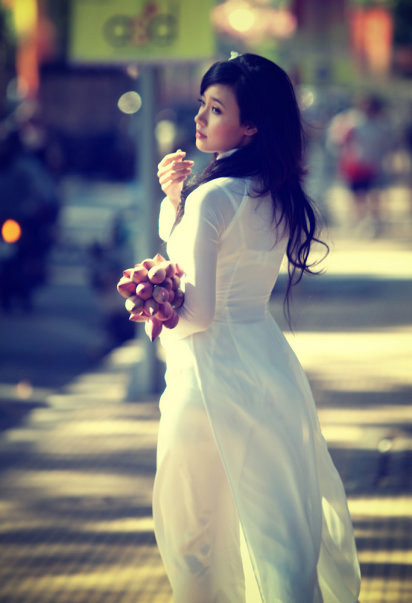 Hot girl,midu,áo dài