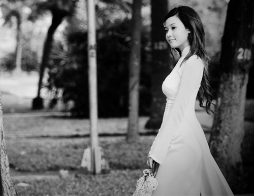 Hot girl,midu,áo dài