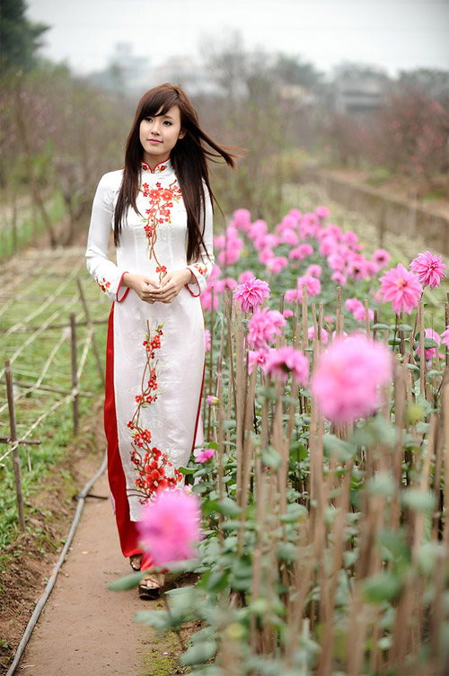 Hot girl,midu,áo dài