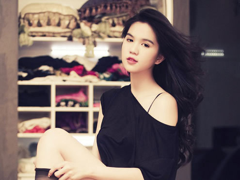 Người mẫu,Ngọc Trinh,nữ hoàng đồ lót