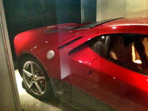 Ferrari SP12 EPC,siêu xe,Eric Clapton