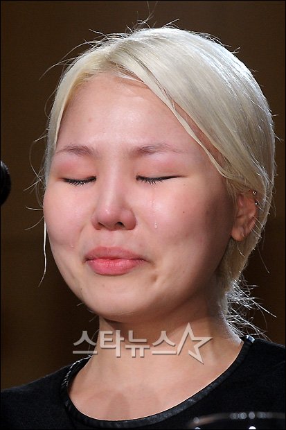 showbiz Hàn,Kbiz,Park Ha Sun,Park Mi Sun,Yoon Ha,Won Bin,Son Ye Jin,Song Hye Kyo