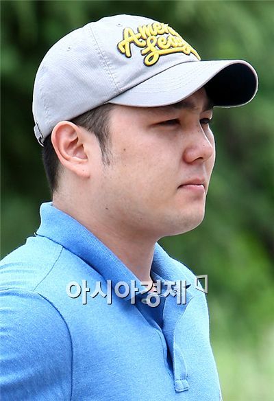 showbiz Hàn,Kbiz,Park Ha Sun,Park Mi Sun,Yoon Ha,Won Bin,Son Ye Jin,Song Hye Kyo