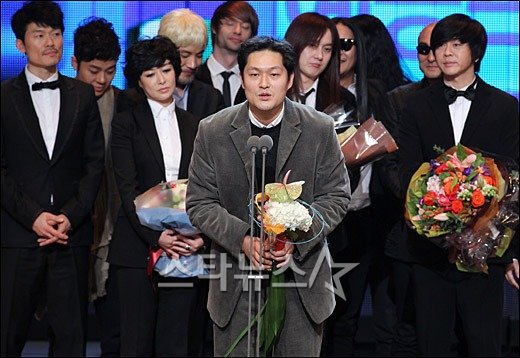 showbiz Hàn,Kbiz,Park Ha Sun,Park Mi Sun,Yoon Ha,Won Bin,Son Ye Jin,Song Hye Kyo