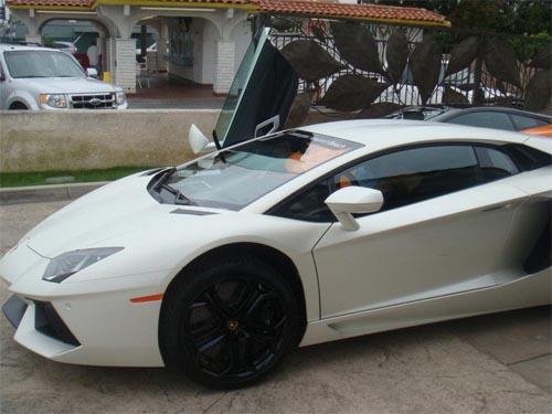 Cường Luxury,Lamborghini Aventador 