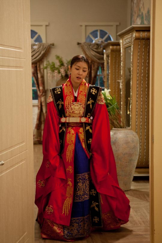 Ha Ji Won,The King 2Hearts,cong chua