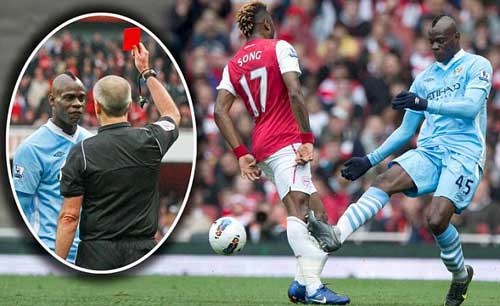 Balotelli,cầu thủ,bóng đá,Man City,Mario Balotelli,ngựa chứng,nude,phim,diễn viên,porn